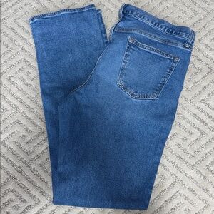 Men’s Old Navy Basic Straight jeans (med blue wash) -size 36x36